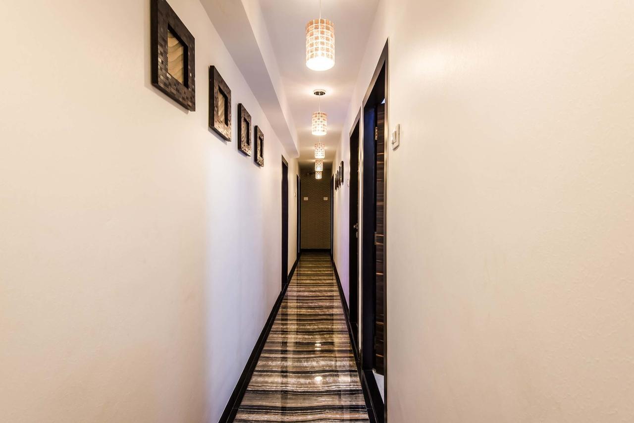 Hotel Modern ムンバイ エクステリア 写真