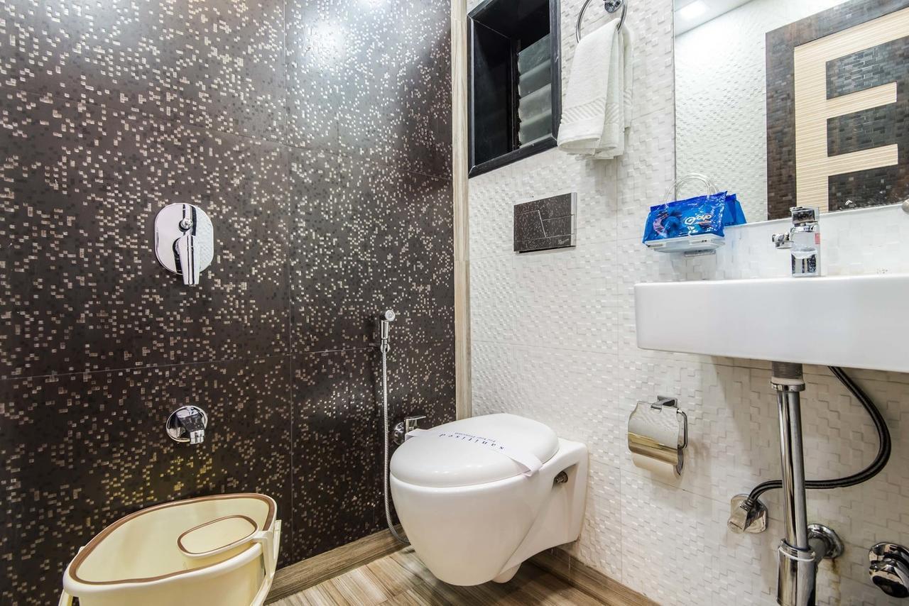 Hotel Modern ムンバイ エクステリア 写真